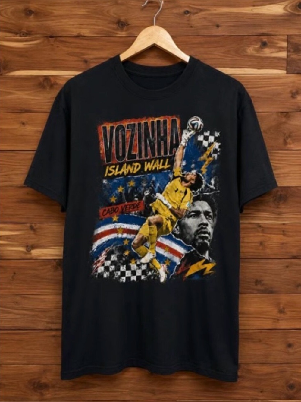 Vozinha Island Wall Cape Verde Keeper  T-Shirt